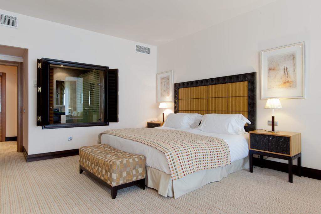 Monteros & Hotel