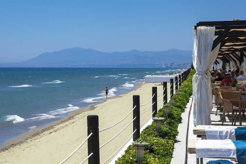 Monteros & Hotel