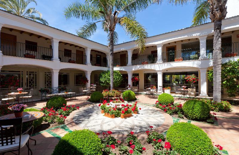 Hotel Monteros &