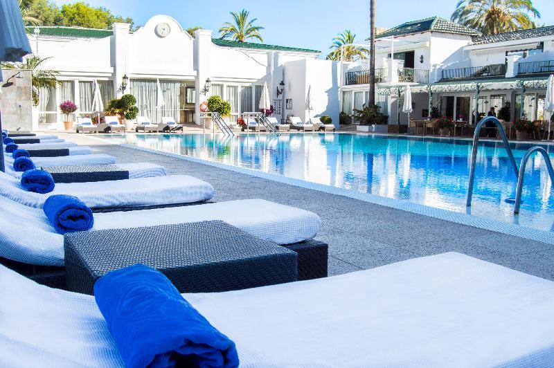 Monteros & Hotel